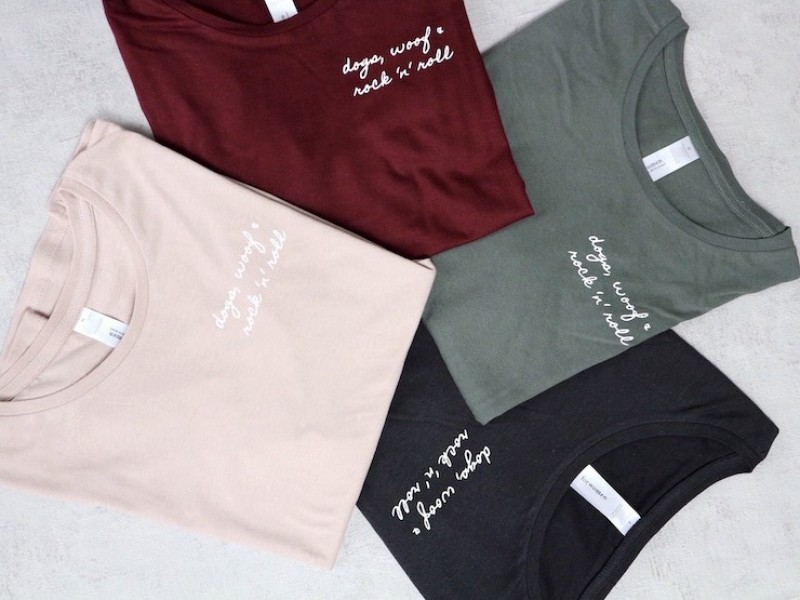 T-Shirt Dogs, Woof & Rock ´n´Roll - verschiedene Farben